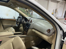 Load image into Gallery viewer, Front Bumper Mercedes-Benz ML350 2009 - 1348621
