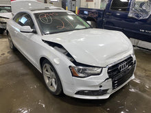 Load image into Gallery viewer, Plastic Engine Cover Audi A5 2015 - 1349965
