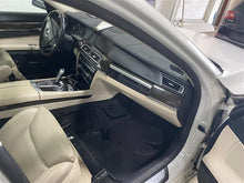 Load image into Gallery viewer, FUSE BOX BMW 750i 750il 750LI 2009 09 - 1348222
