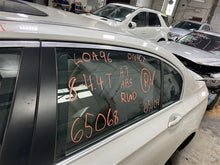 Load image into Gallery viewer, Front Door BMW 750LI 2009 - 1348228
