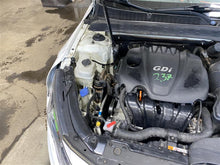 Load image into Gallery viewer, CENTER PILLAR CUT Kia Optima 11 12 13 14 15 16 Right - 1351030
