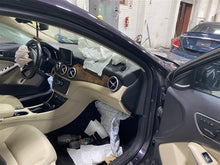 Load image into Gallery viewer, RADIO Mercedes-Benz GLA250 GLA45 2015 15 - 1352967
