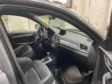 Load image into Gallery viewer, Exterior Door Handle Audi Q3 15 16 17 18 Right - 1351521
