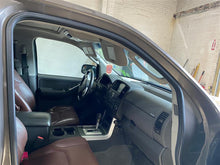 Load image into Gallery viewer, INTERIOR SUN VISORS Pathfinder 05 06 07 08 09 10 11 12 - 1351933

