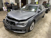 Load image into Gallery viewer, OUTER TAIL LIGHT LAMP 740i 740il 750i 750il 750LI 760li 13-15 Left - 1353110
