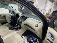 Load image into Gallery viewer, PLASTIC ENGINE COVER Infiniti QX60 2017 17 - 1353145
