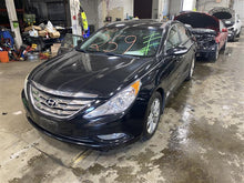 Load image into Gallery viewer, 2012 Hyundai Sonata Floor Shifter - 1352555
