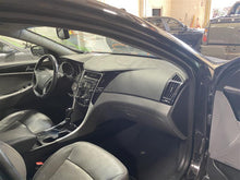 Load image into Gallery viewer, STEERING WHEEL Hyundai Sonata 2012 12 - 1352557
