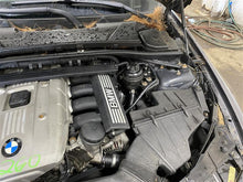 Load image into Gallery viewer, FENDER BMW 323i 328i 325i 330i 335i 2006 06 2007 07 2008 08 09 10 11 12 Left - 1352600
