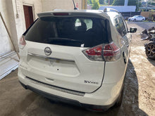 Load image into Gallery viewer, BODY CONTROL MODULE COMPUTER Nissan Rogue 2015 15 2016 16 - 1354700
