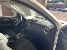 Load image into Gallery viewer, REAR SEAT Nissan Rogue 2016 16 - 1354268
