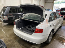 Load image into Gallery viewer, STEERING WHEEL Audi A4 2013 13 - 1355158
