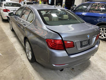 Load image into Gallery viewer, Console BMW 535i 2016 16 - 1355737
