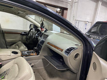 Load image into Gallery viewer, Cylinder Head Audi Q7 2010 - 1355551
