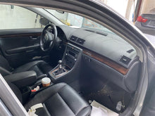Load image into Gallery viewer, HEADLIGHT LAMP ASSEMBLY Audi A4 S4 05 06 07 08 09 Right - 1357636
