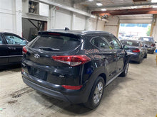 Load image into Gallery viewer, Air Bag Hyundai Tucson 16 17 18 19 20 21 Right - 1357718

