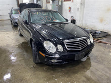 Load image into Gallery viewer, GLOVE BOX DOOR Mercedes-Benz E350 2007 07 - 1357969
