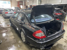 Load image into Gallery viewer, FRONT INTERIOR DOOR TRIM PANEL Mercedes-Benz E350 2007 07 - 1357959
