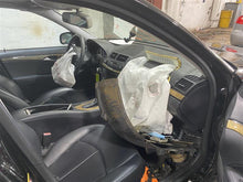 Load image into Gallery viewer, Center Pillar Cut Mercedes E320 E350 03 04 - 09 Right - 1357957
