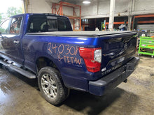 Load image into Gallery viewer, FRONT INTERIOR DOOR TRIM PANEL Nissan Titan XD 2018 18 - 1356888
