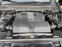 Load image into Gallery viewer, COIL SPRING Range Rover Sport 14 15 16 17 18 19 20 Right - 1359075
