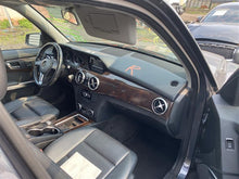 Load image into Gallery viewer, REAR QUARTER GLASS Mercedes-Benz GLK350 10 11 12 13 14 15 Left - 1359451
