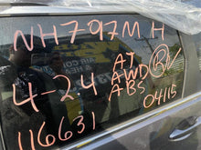Load image into Gallery viewer, CONSOLE LID Honda CR-V 2015 15 - 1360056
