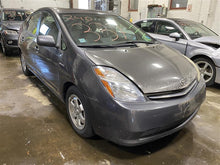 Load image into Gallery viewer, FRONT INTERIOR DOOR TRIM PANEL Toyota Prius 2009 09 - 1361108
