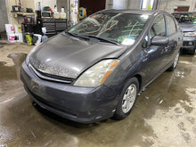 Load image into Gallery viewer, CENTER PILLAR Toyota Prius 04 05 06 07 08 09 Right - 1361126
