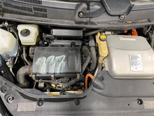Load image into Gallery viewer, FRONT INTERIOR DOOR TRIM PANEL Toyota Prius 2009 09 - 1361108
