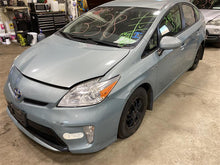 Load image into Gallery viewer, FUSE BOX Toyota Prius Prius V 13 14 15 16 17 18 19 - 1360506
