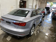 Load image into Gallery viewer, FUSE BOX Audi A3 TT 2015 15 2016 16 - 1361255
