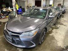 Load image into Gallery viewer, Air Bag Toyota Camry 2015 15 2016 16 2017 17 Right - 1361580
