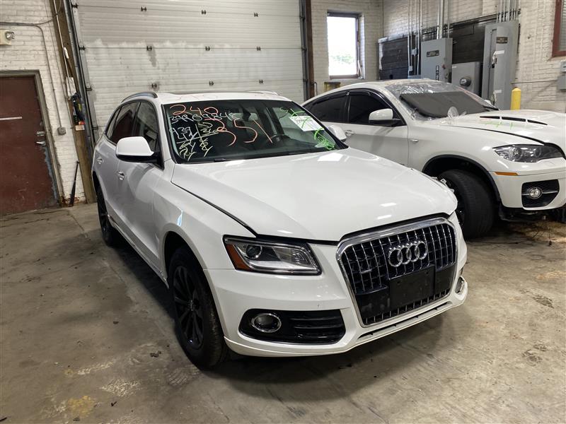 PLASTIC ENGINE COVER Audi Q5 2015 15 - 1361981