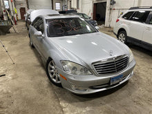 Load image into Gallery viewer, AIR RIDE COMPRESSOR CL550 CL600 CL63 CL65 S350 S400 S450 07-14 - 1362911
