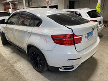 Load image into Gallery viewer, FRONT INTERIOR DOOR TRIM PANEL BMW X6 2011 11 - 1362269

