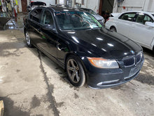Load image into Gallery viewer, FRONT DOOR WINDOW SWITCH BMW 323i 328i 335i M3 2006-2012 Left - 1363443
