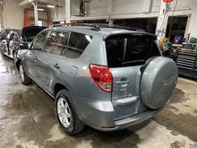 Load image into Gallery viewer, 2008 Toyota Rav4 Floor Shifter - 1363551
