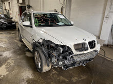 Load image into Gallery viewer, Mass Air Flow Sensor Meter MAF BMW X5 07 08 09 10 - 1364305
