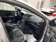 Load image into Gallery viewer, Air Bag Hyundai Azera 12 13 14 15 16 17 Right - 1363642
