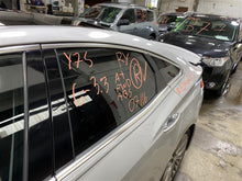 Load image into Gallery viewer, FRONT INTERIOR DOOR TRIM PANEL Hyundai Azera 2017 17 - 1363620
