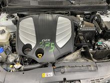 Load image into Gallery viewer, Quarter Panel Cut Hyundai Azera 2015 15 2016 16 2017 17 Right - 1363615
