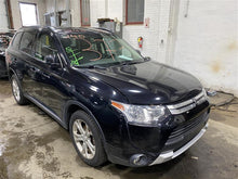 Load image into Gallery viewer, Center Pillar Cut Mitsubishi Outlander 2015 - 1363729
