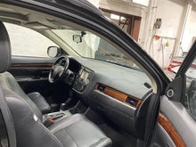Load image into Gallery viewer, REAR DRIVE SHAFT - 1363684

