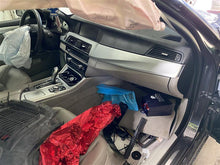 Load image into Gallery viewer, 2013 BMW 528i Floor Shifter - 1365246
