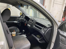 Load image into Gallery viewer, THIRD SEAT Kia Sportage 2008 08 - 1365361

