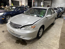 Load image into Gallery viewer, FENDER Toyota Camry 2002 02 03 04 05 06 Right - 1366284
