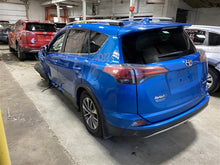 Load image into Gallery viewer, SIDE VIEW DOOR MIRROR Toyota Rav4 2016 16 2017 17 2018 18 Right - 1367849
