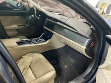 Load image into Gallery viewer, STEERING COLUMN Jaguar XF XFR 2016 16 2017 17 - 1367002
