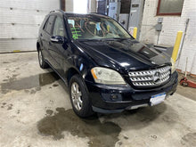 Load image into Gallery viewer, GLOVE BOX DOOR Mercedes-Benz ML350 2006 06 - 1365889
